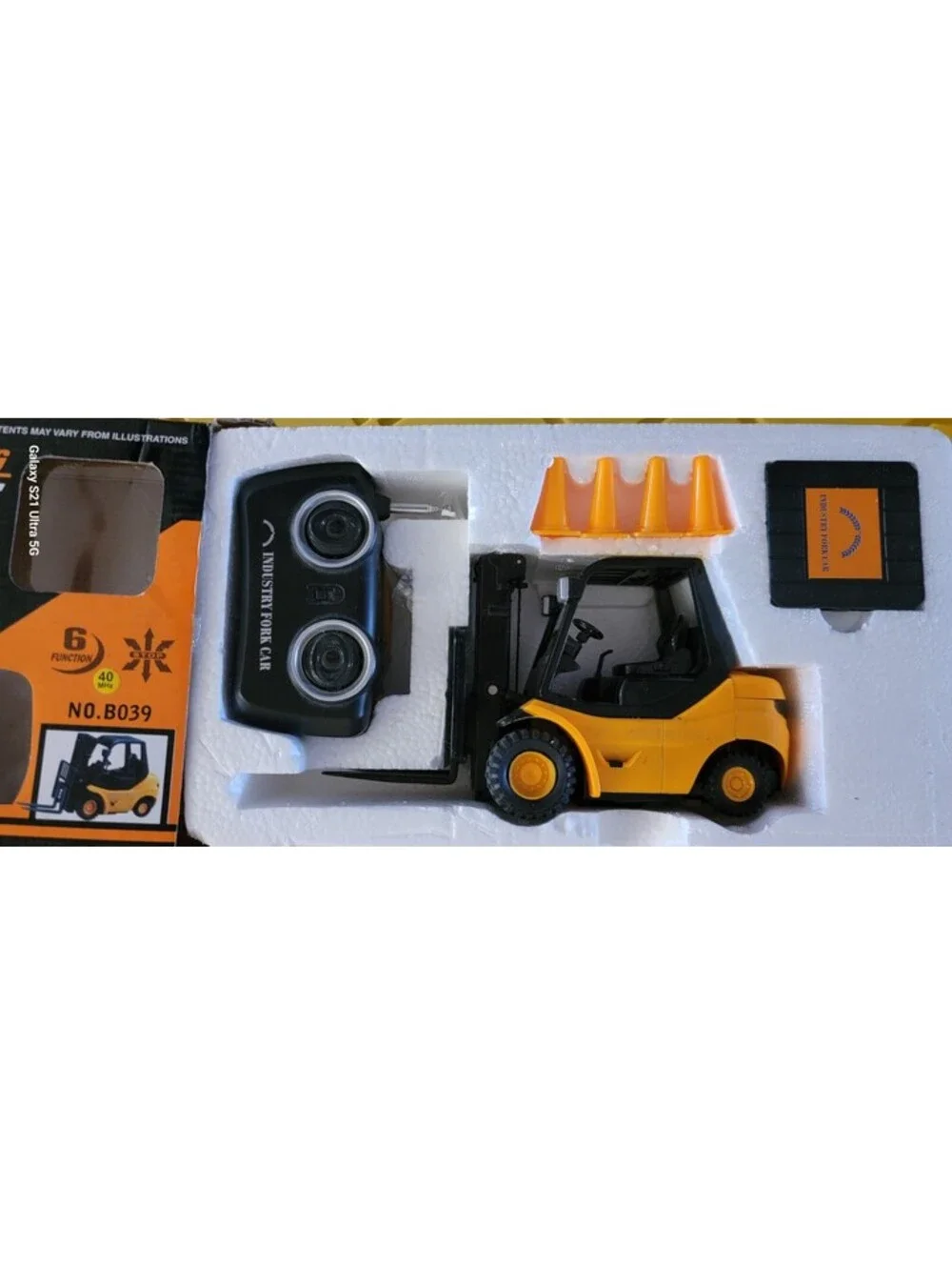 RC Engineering Forklift Toy 6 Function Radio Control 40MHz No. B039 w/ Box